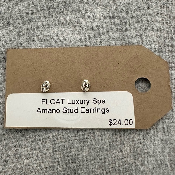 ✨NWT✨ Amano Studio | Moon and Star Stud Earrings ✨ - Picture 3 of 5